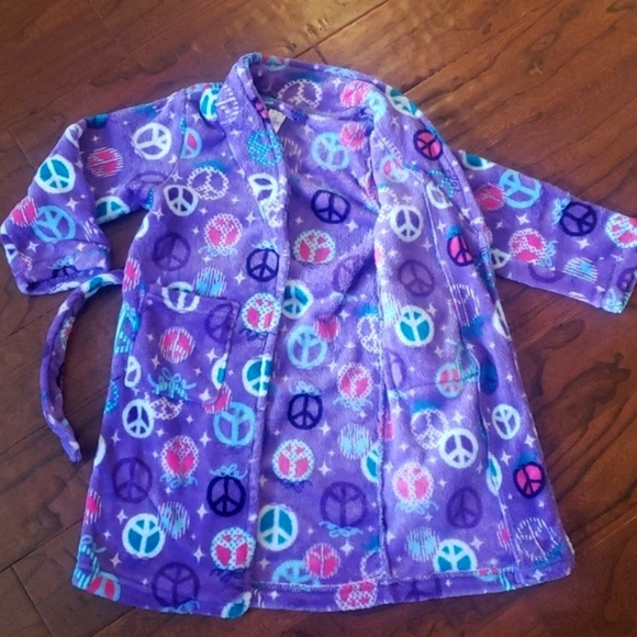 Little Girls Robe - Picture 4 of 5